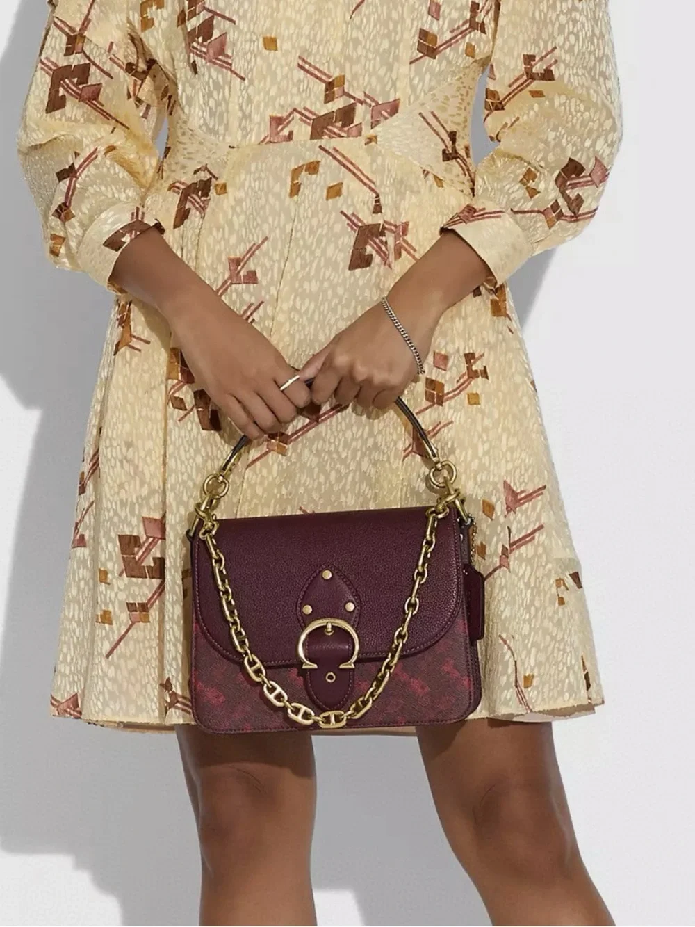 New Coach Beat Shoulder Bag With Horse And Carriage Print Oxblood Cranberry $550